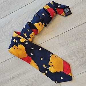 Vintage Tie Rack Pooh Bear 100% Silk Necktie 58"‎